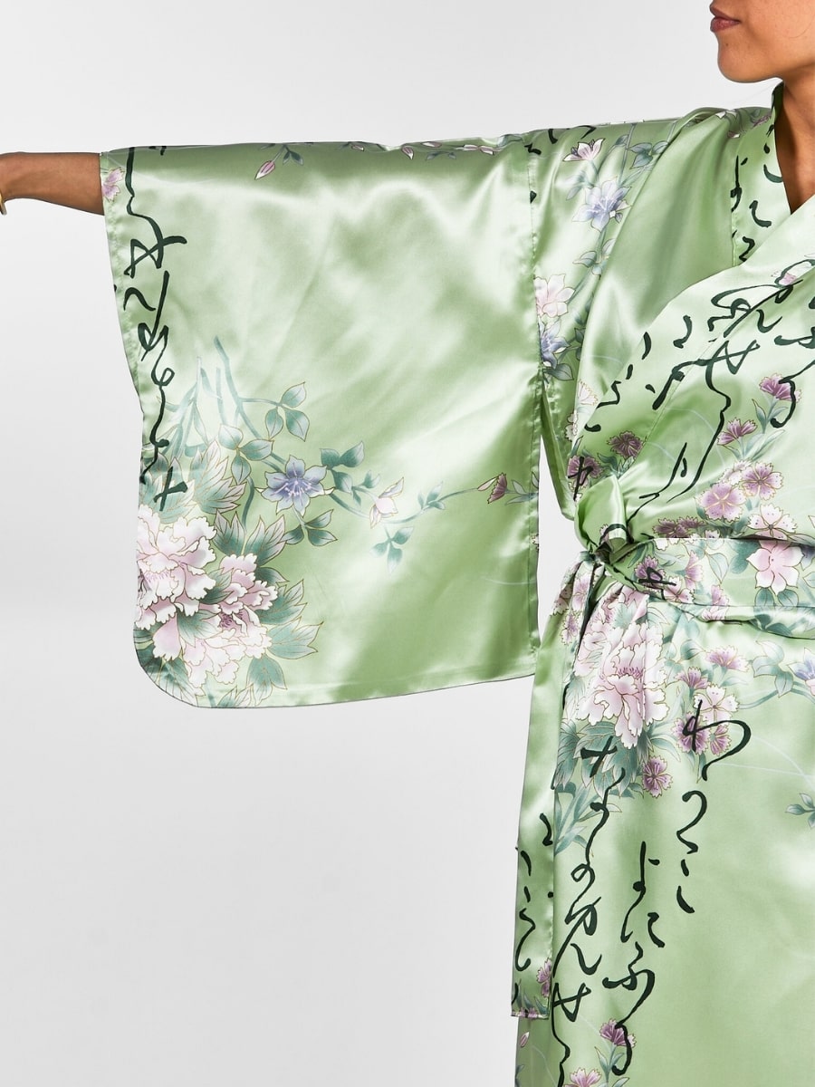 Damskie japońskie kimono Shi to Hana Uniwersalny rozmiar