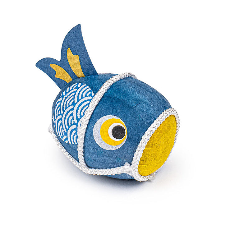 Figurka Szczęścia Okiagari - Niebieski Karp Koi
