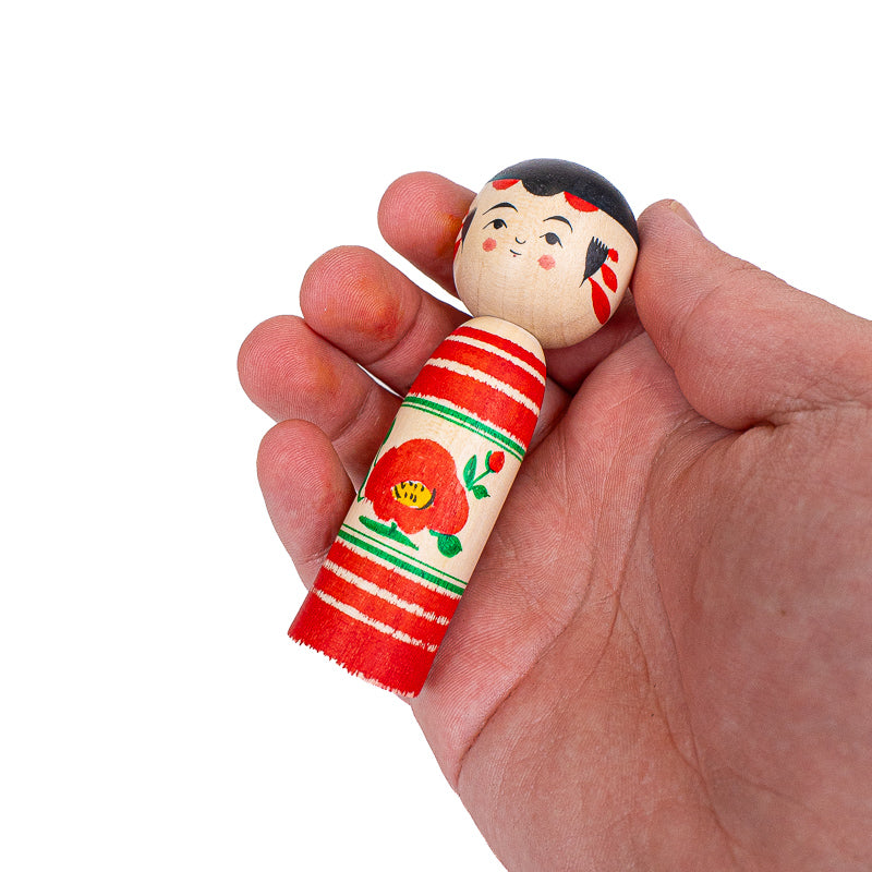 Japońska Lalka Kokeshi - Tsubaki Kamelia - 9 cm