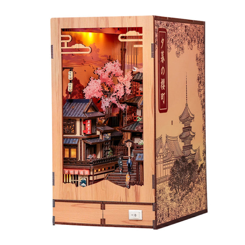 Japoński Book Nook Twilight Sakura Path