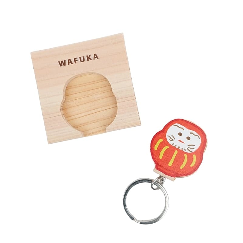Japoński brelok cyprysowy Daruma