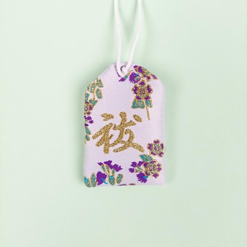 Japoński talizman ochronny