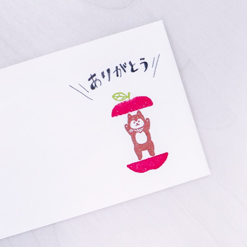 Japońskie przezroczyste znaczki Shiba