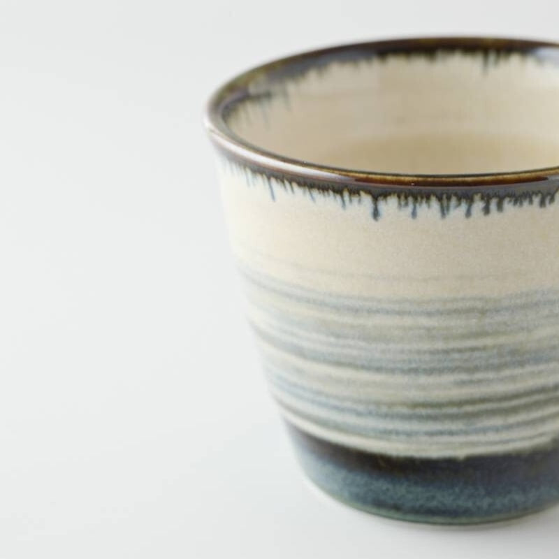 Niebieski japoński kubek Hakeme