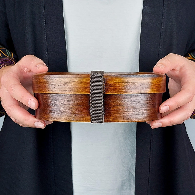 Tradycyjne japońskie drewniane bento