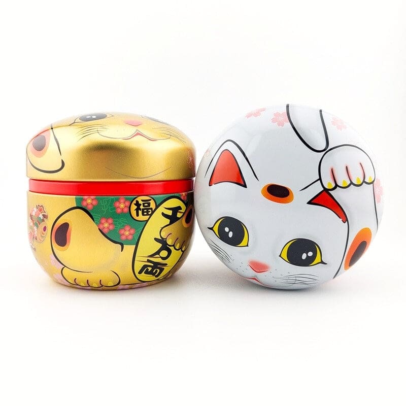 Białe metalowe pudełko na herbatę Maneki Neko