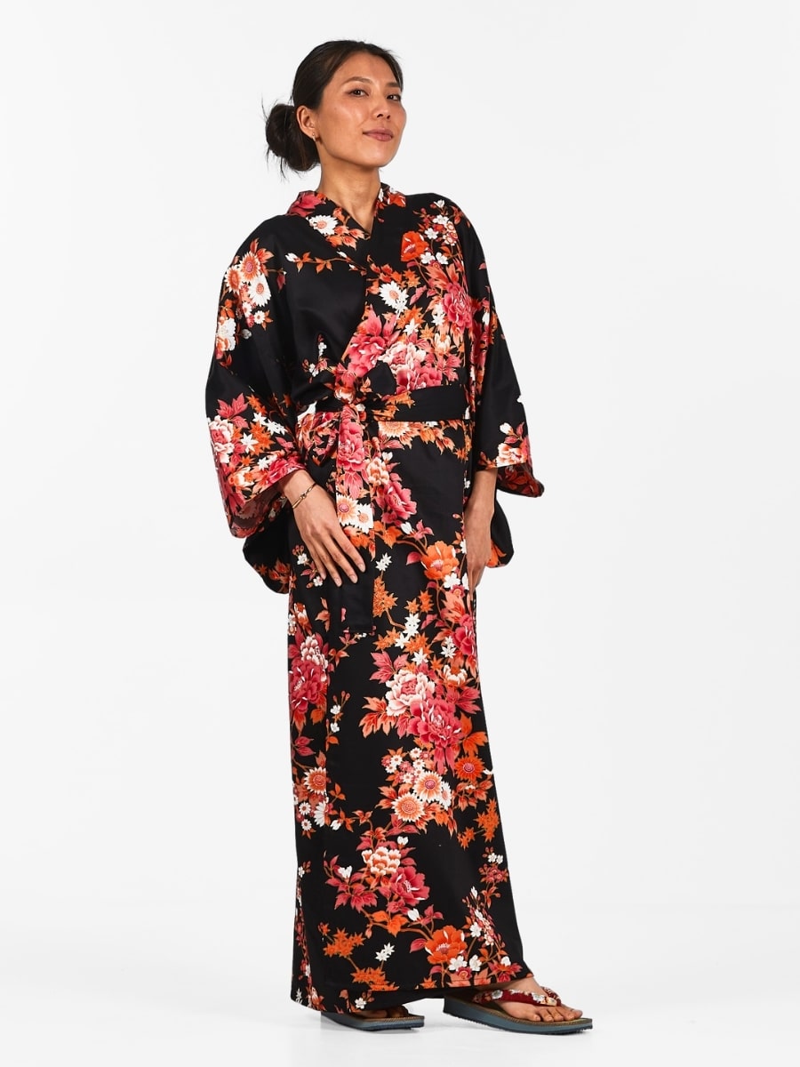 Damskie japońskie kimono Sakura to Botan Uniwersalny rozmiar
