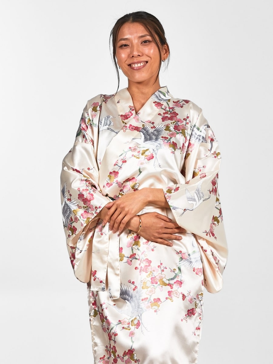 Damskie japońskie kimono Ume to Tsuru Uniwersalny rozmiar