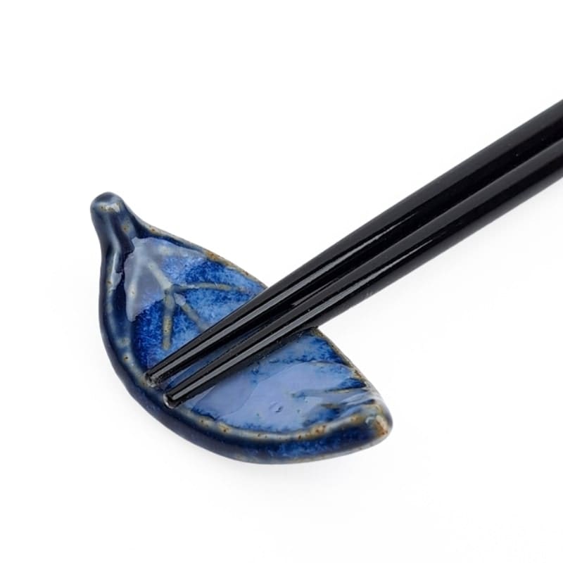 Japońska podstawka pod pałeczki Blue Leaf