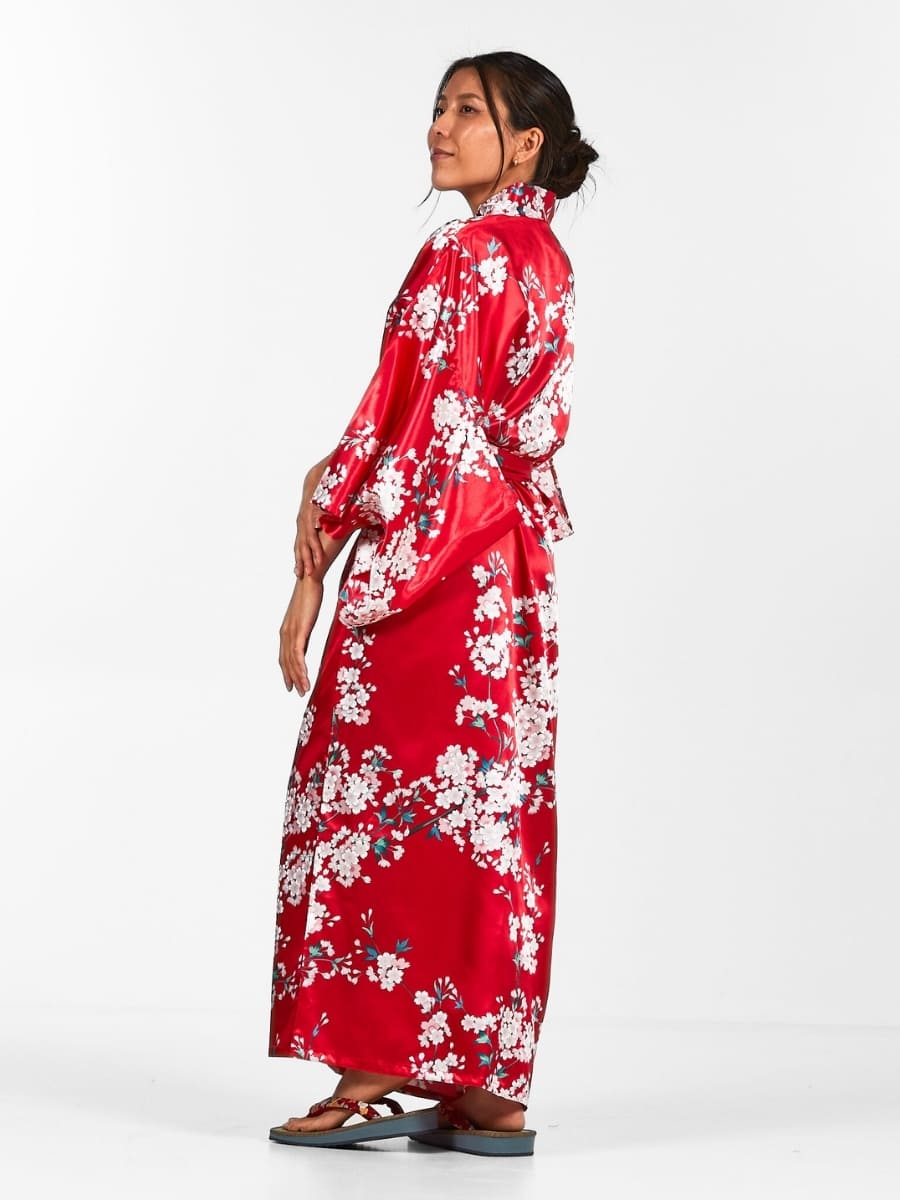 Japońskie Kimono Damskie w Kwiaty Wiśni Uniwersalny rozmiar