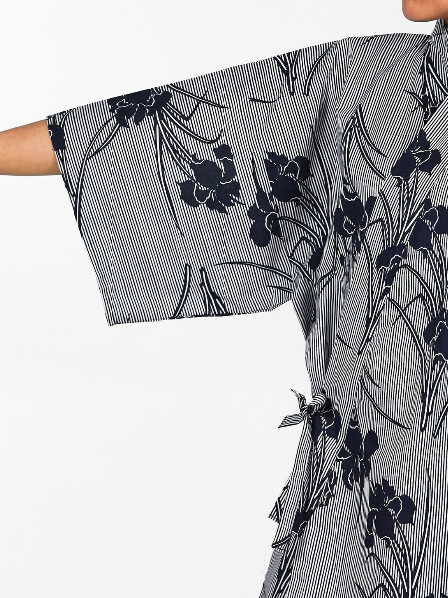 Jinbei Japanese Woman Iris