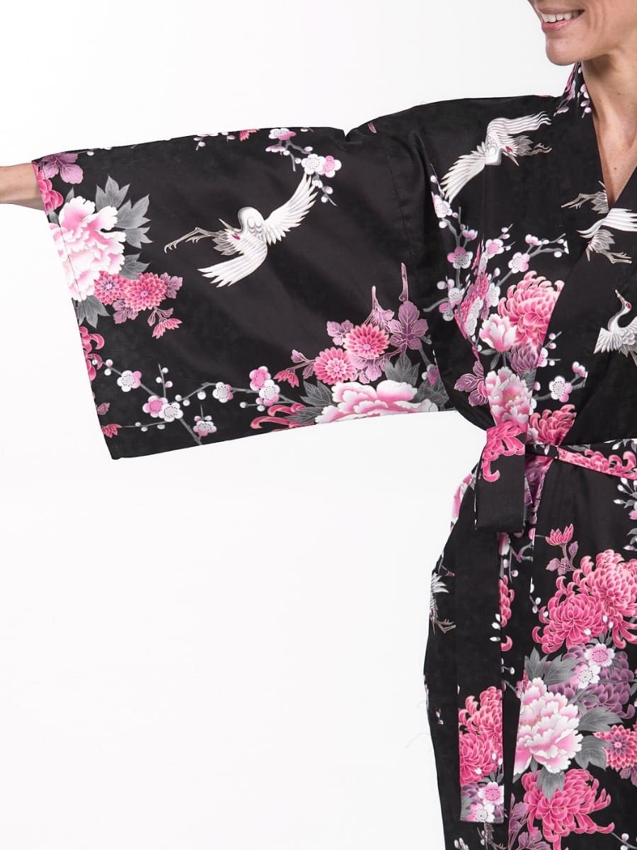 Kimono damskie Happi czarne z żurawiem i kwiatami Uniwersalny rozmiar