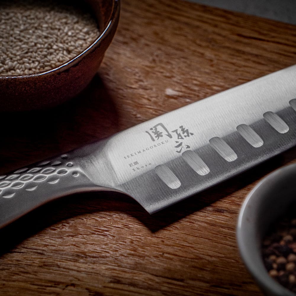 Nóż Seki Magoroku Shoso Santoku 16,5 cm