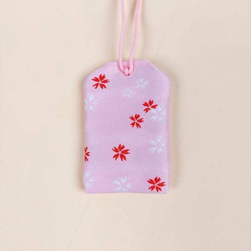 Omamori Miłość