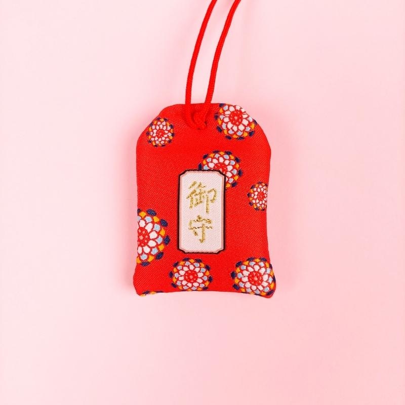 Omamori Szczęście i bezpieczeństwo