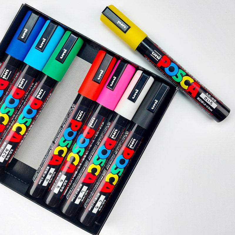 Zestaw 8 markerów Posca