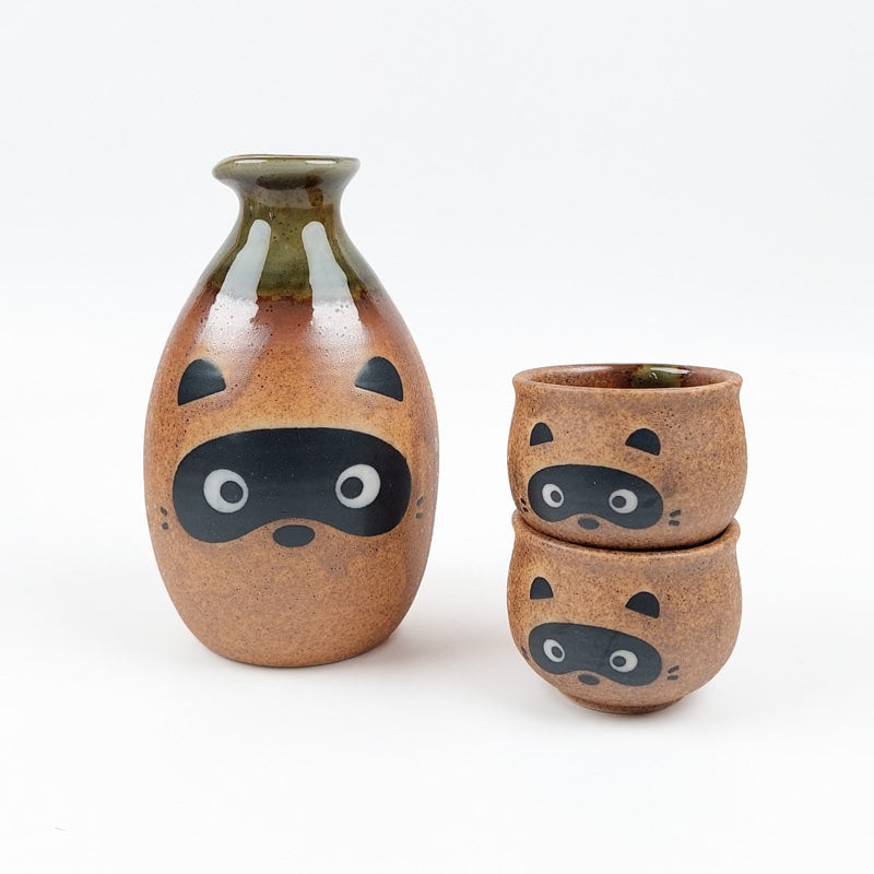 Zestaw japońskiej sake Tanuki